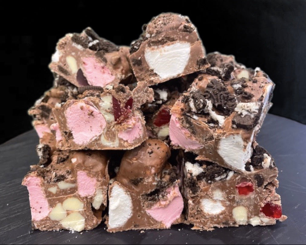 Cookies and Cream Chunks - 300g