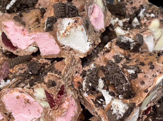 Cookies and Cream Chunks - 300g